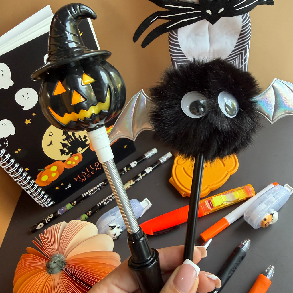 SPOOKY BOO! | KIDS HALLOWEEN STATIONERY GIFT SET | LIMITED EDITION