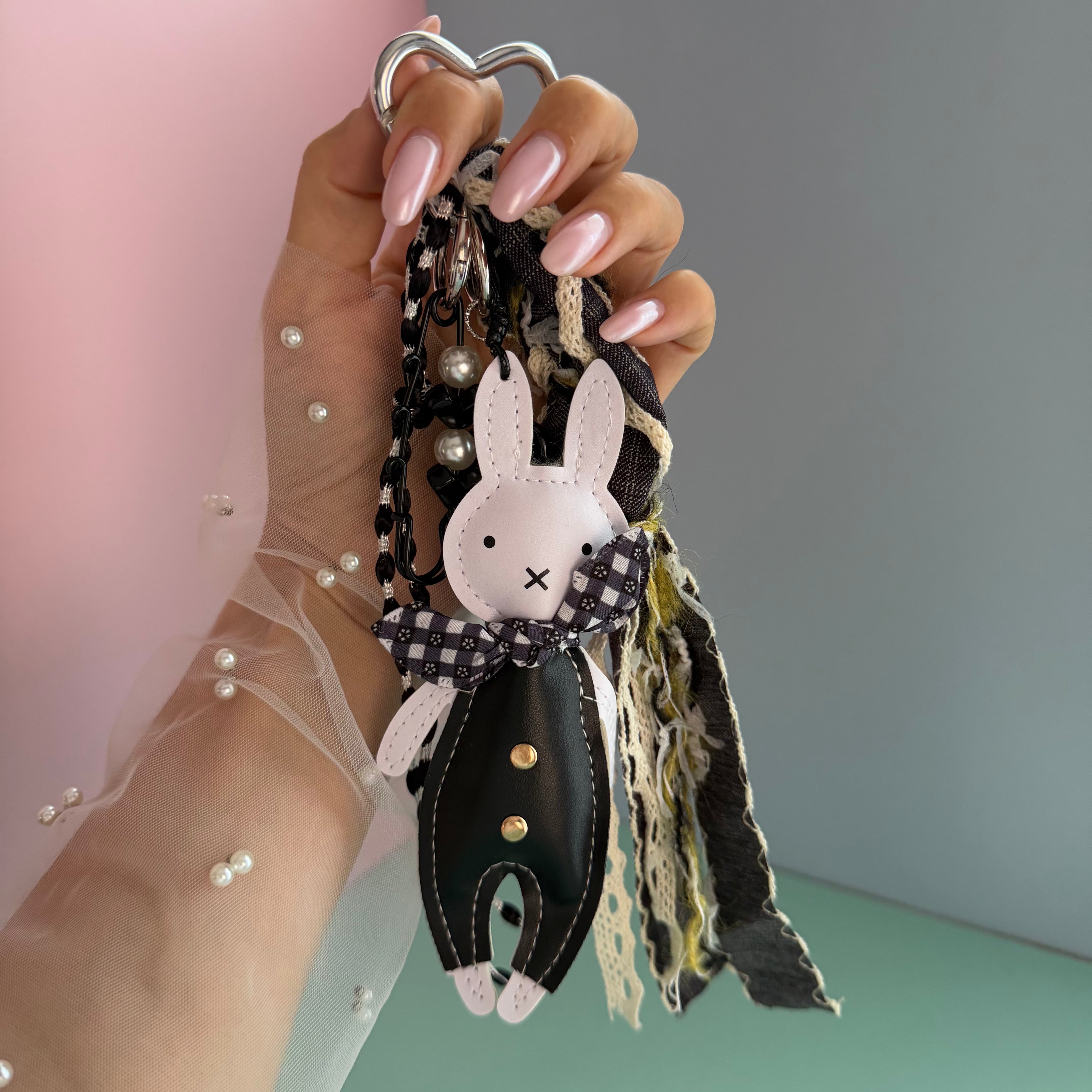 BLACK BUNNY BOW KEYCHAIN | BAG CHARM