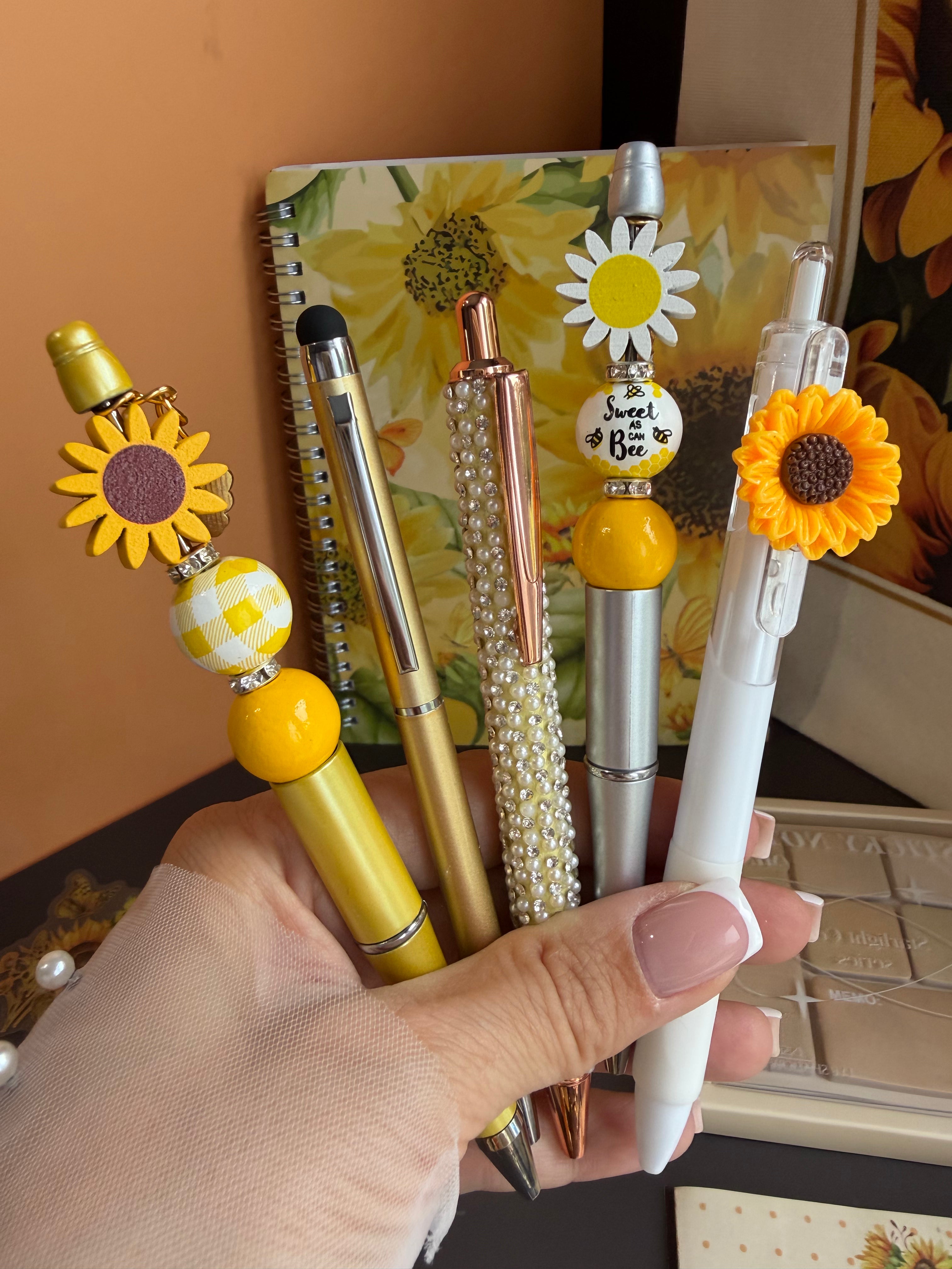 ENDLESS SUNFLOWER FIELDS STATIONERY GIFT SET / SUNFLOWER LOVER GIFT / YELLOW FLORAL JOURNAL & ACCESSORIES BUNDLE