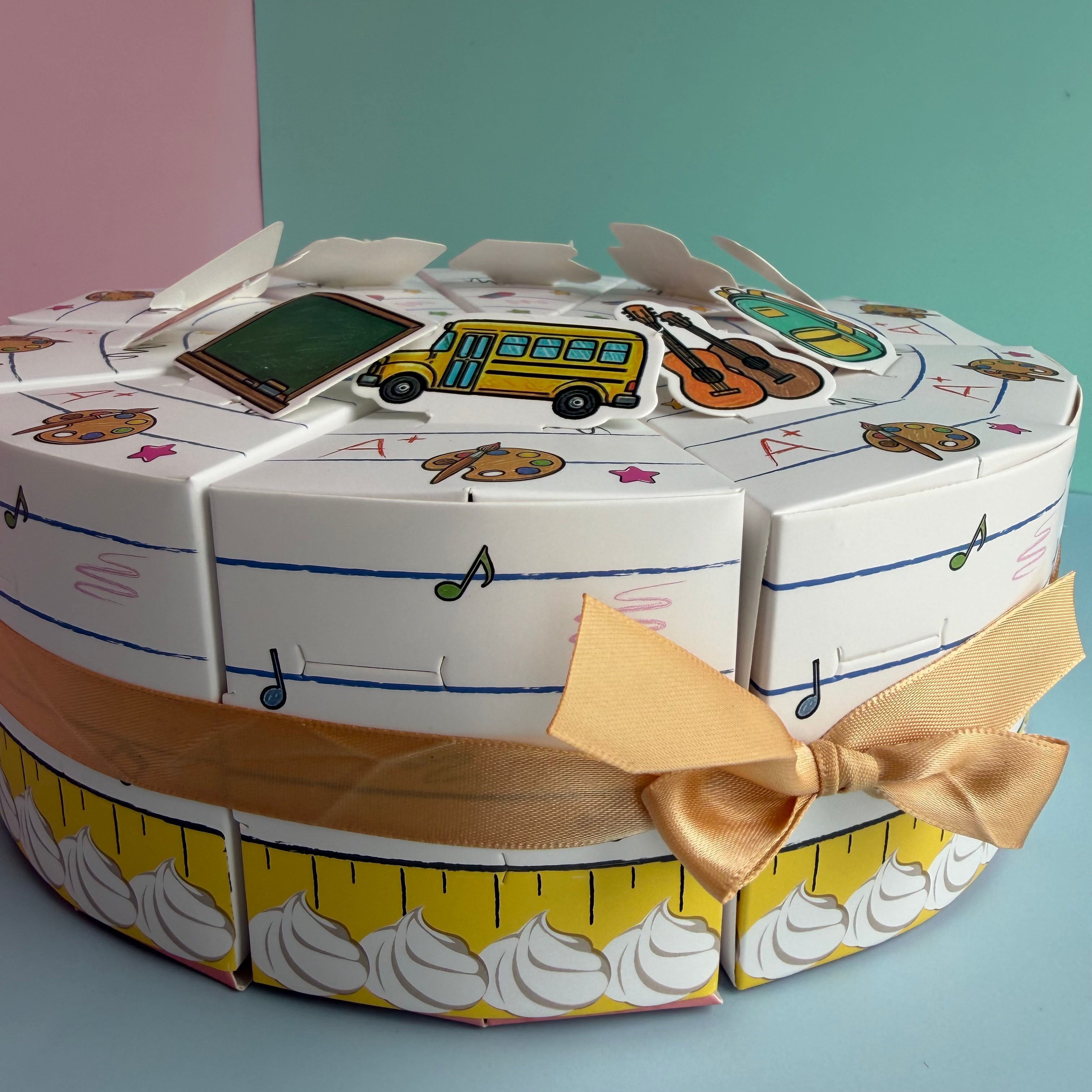 KIDS MYSTERY SURPRISE CAKE / BIRTHDAY & SCHOOL PARTY GIFT / THE SECRET SLICE