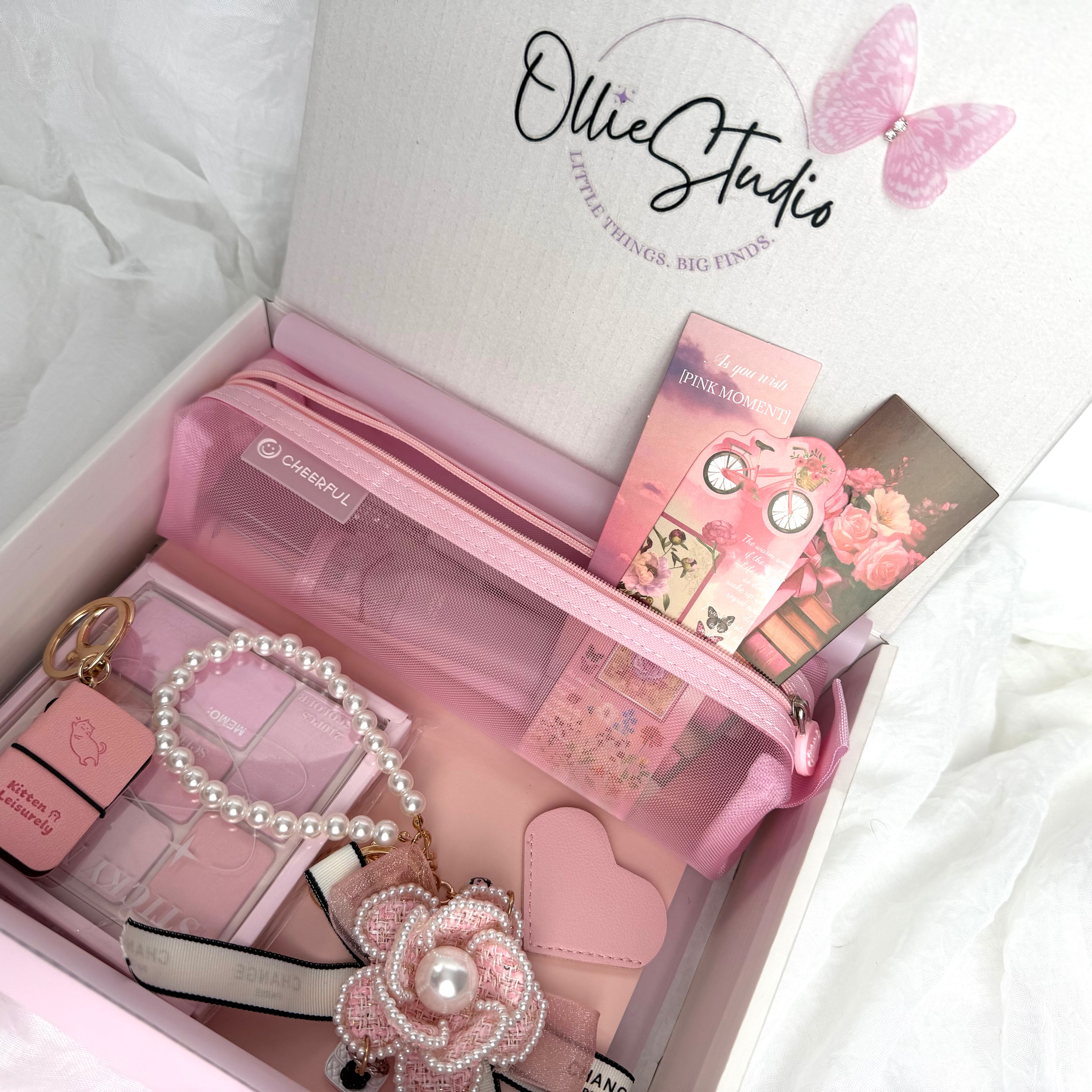 SIGNATURE STATIONERY SET - PINK BLOOM |STATIONERY GIFT SET FOR HER | AESTHETIC & BOOKISH DESK ESSENTIALS