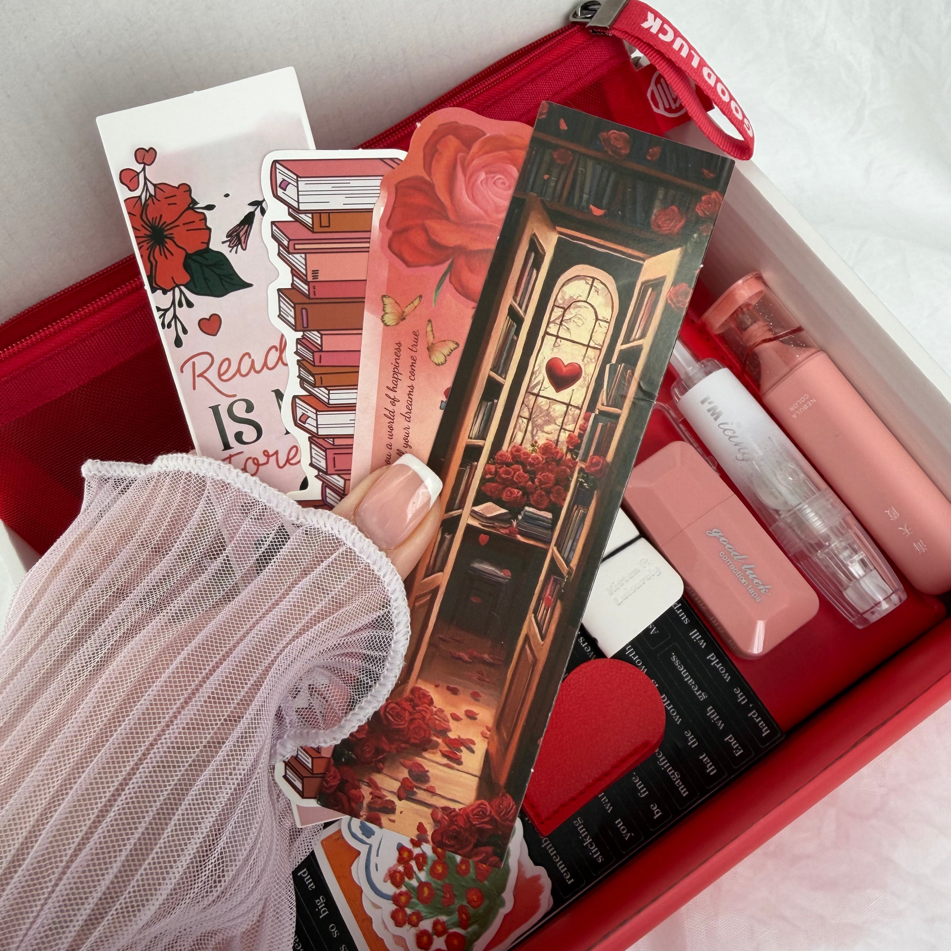 STATIONERY SET – RED NOIR | GIFT FOR HER | LOVE NOTES CURATED STATIONERY SET