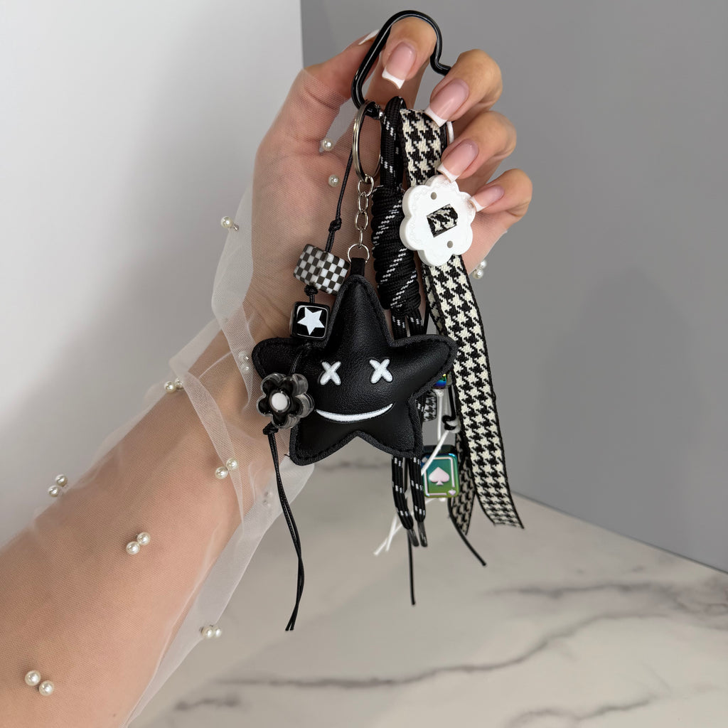 BLACK STAR BAG CHARM | CHECKERED KEYCHAIN