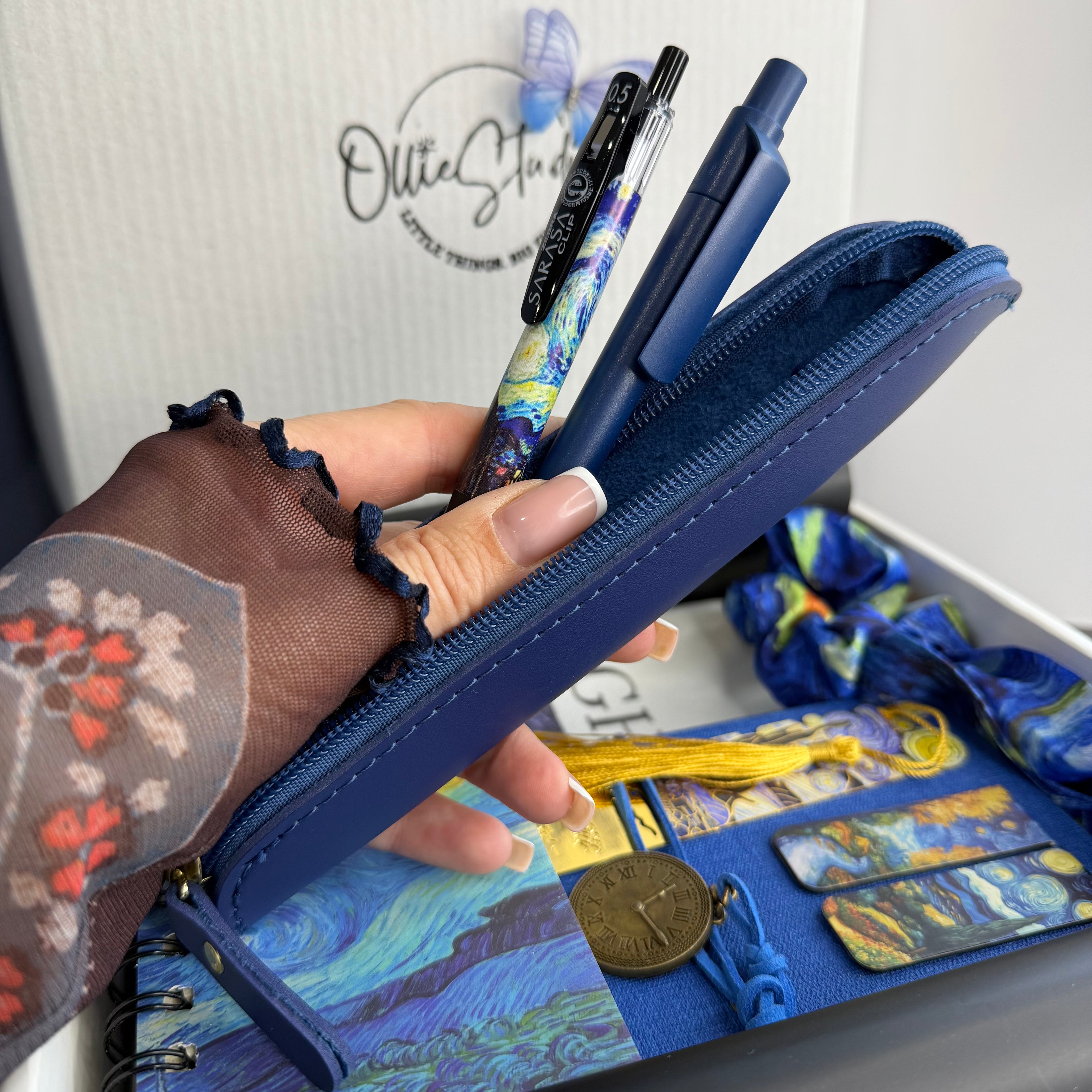 ART STATIONERY SET – VAN GOGH | STARRY NIGHT EDITION | AESTHETIC GIFT SET FOR HER