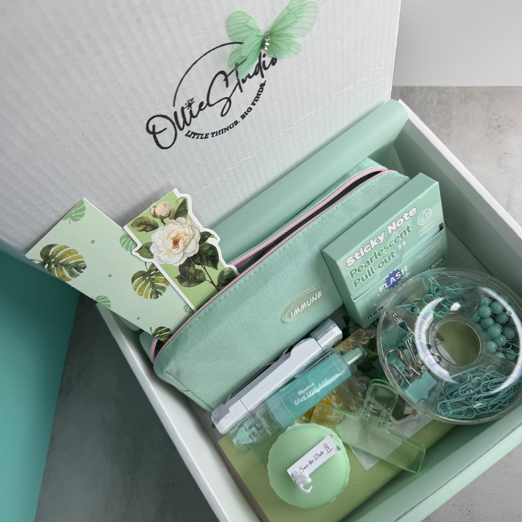 MINT MACARON DREAM | STATIONERY BUNDLE | DESK ESSENTIALS