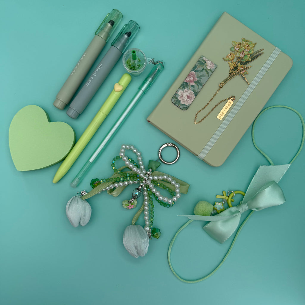 A LITTLE THANK YOU GIFT BUNDLE | MINT BLOOM STATIONERY & CHARM BOX