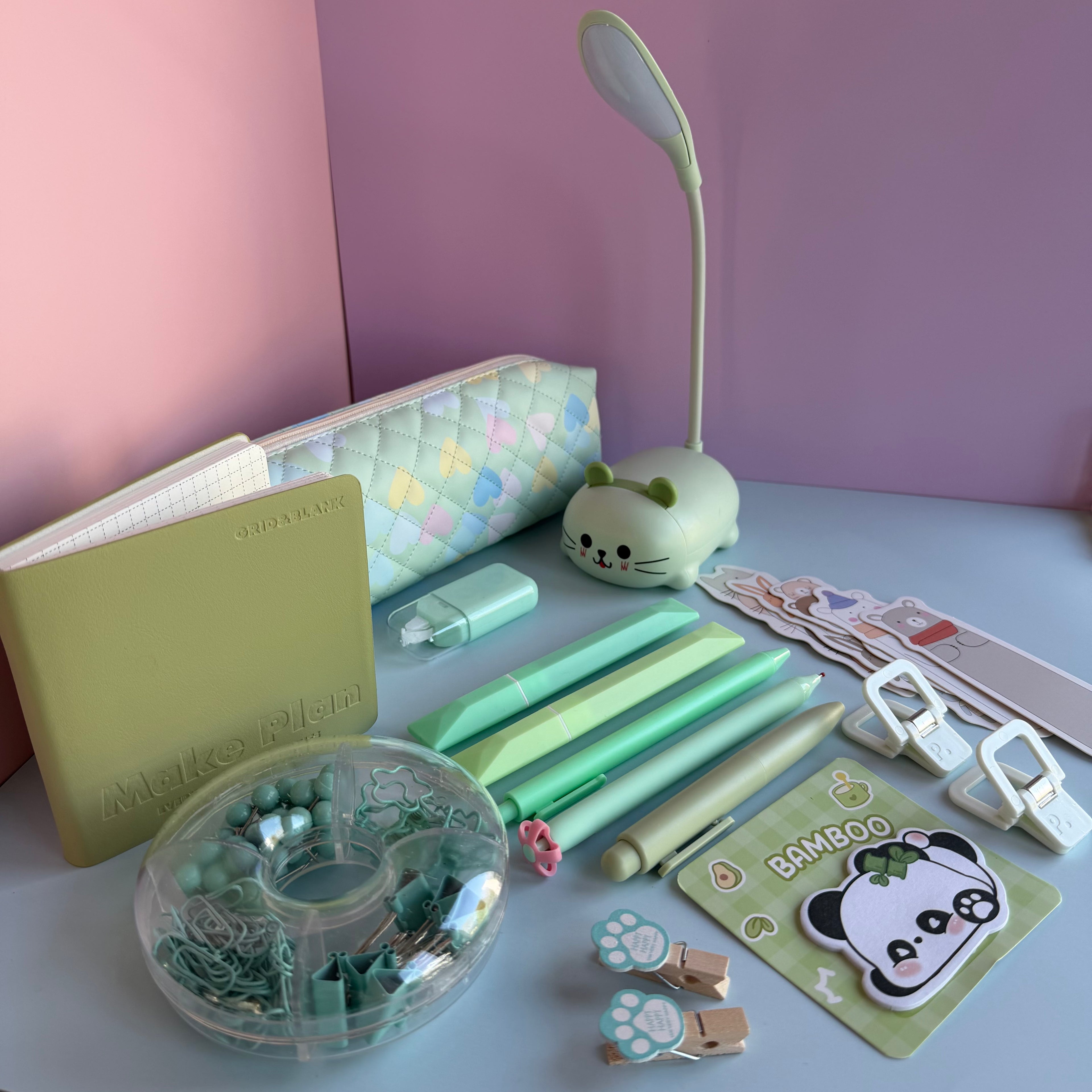 KAWAII KITTY & FRIENDS | GREEN KID STATIONERY BUNDLE
